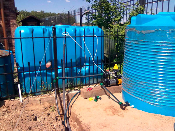 емкости для полива огорода