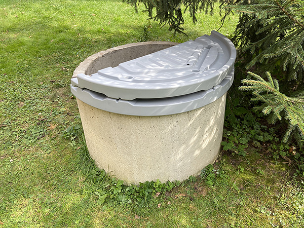 Декоративная крышка для колодца