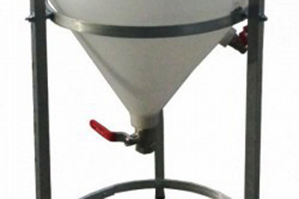 Конусные бродильные пластиковые емкости для пива